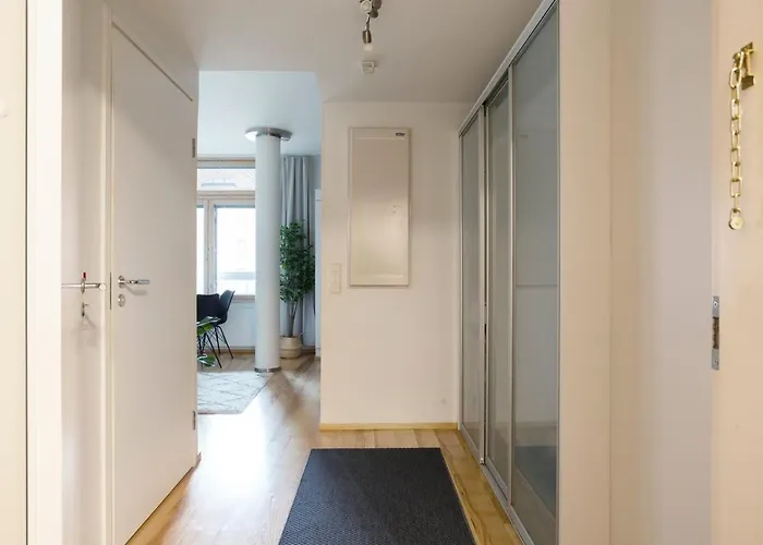 2ndhomes Deluxe 1br Kamppi Center With Sauna And Terrace شقة هلسنكي