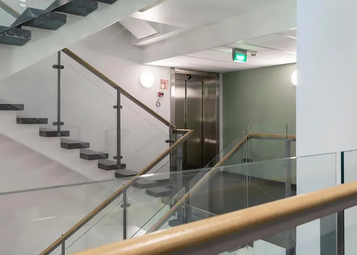 2ndhomes Deluxe 1br Kamppi Center With Sauna And Terrace شقة