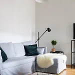 2ndhomes Deluxe 1br Kamppi Center With Sauna And Terrace